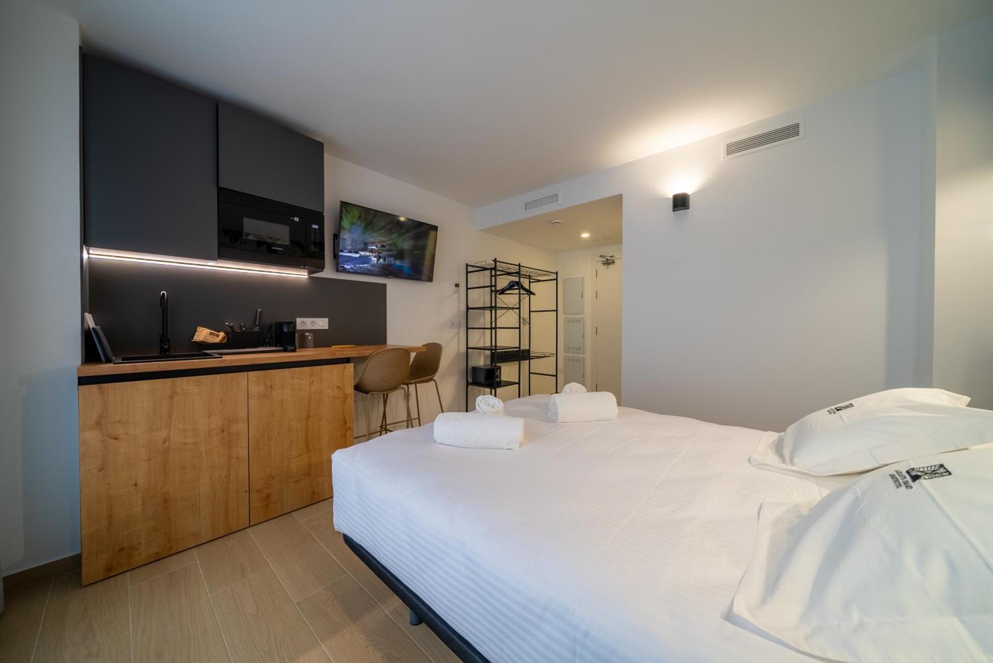 Alicante Smart Accommodation Exterior photo