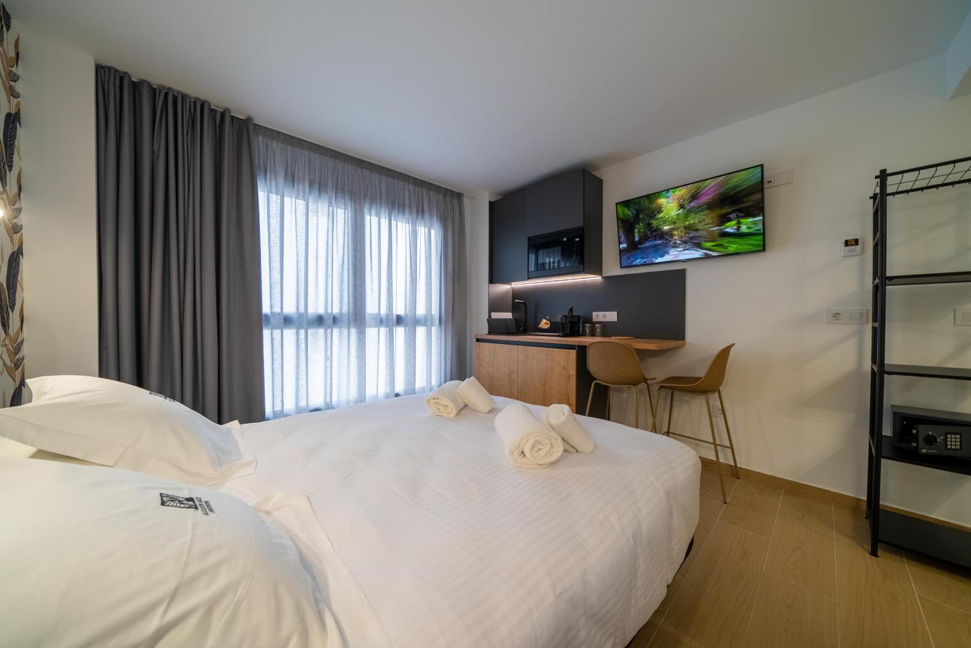 Alicante Smart Accommodation Exterior photo