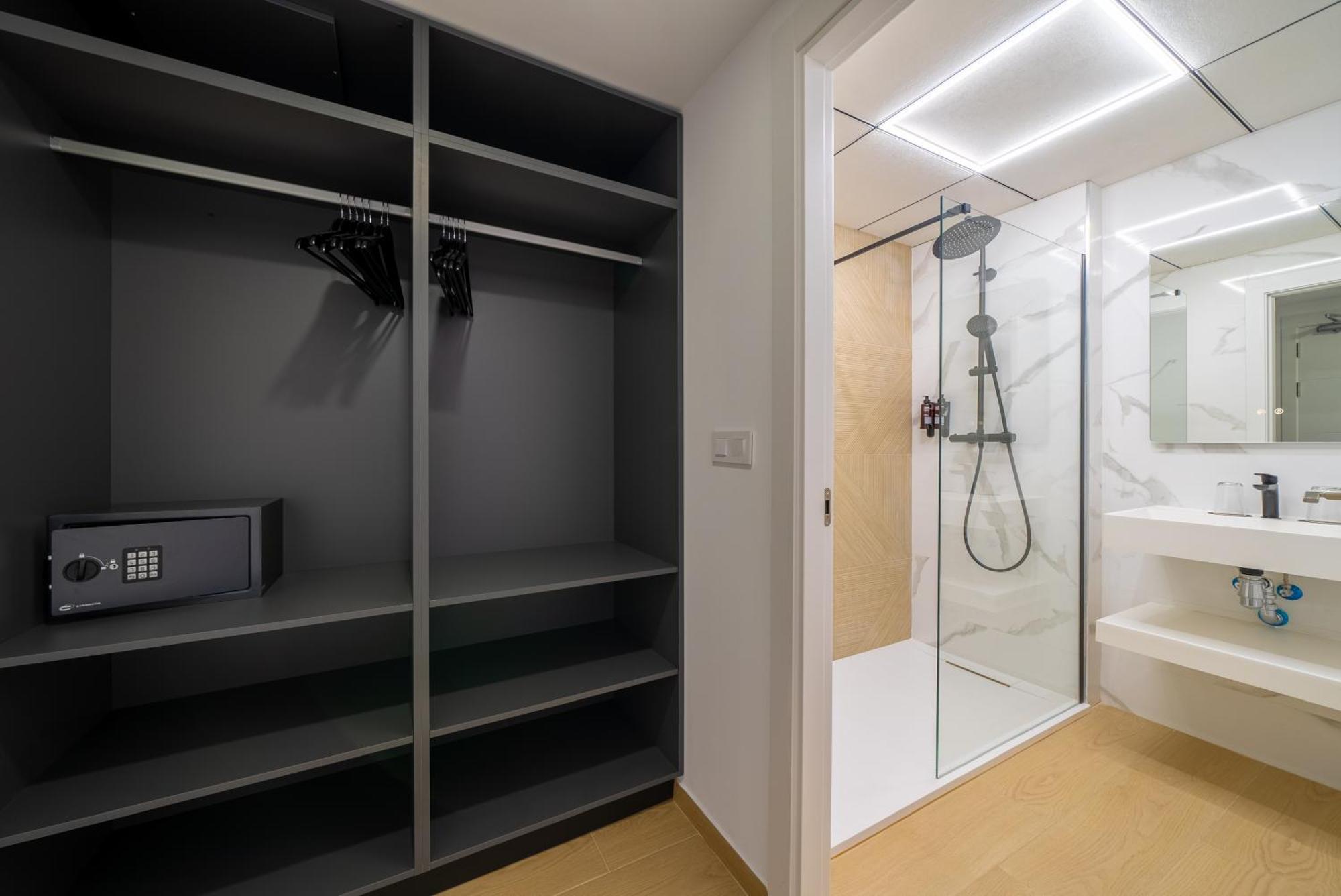 Alicante Smart Accommodation Exterior photo