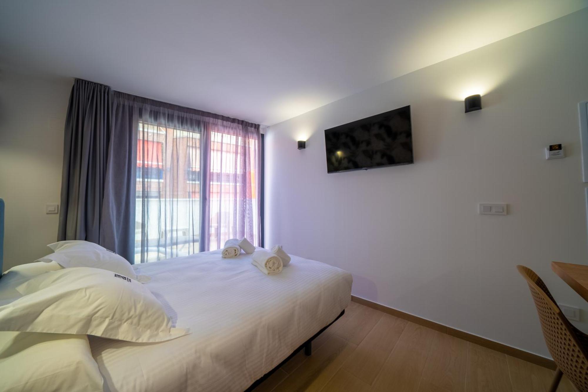 Alicante Smart Accommodation Exterior photo